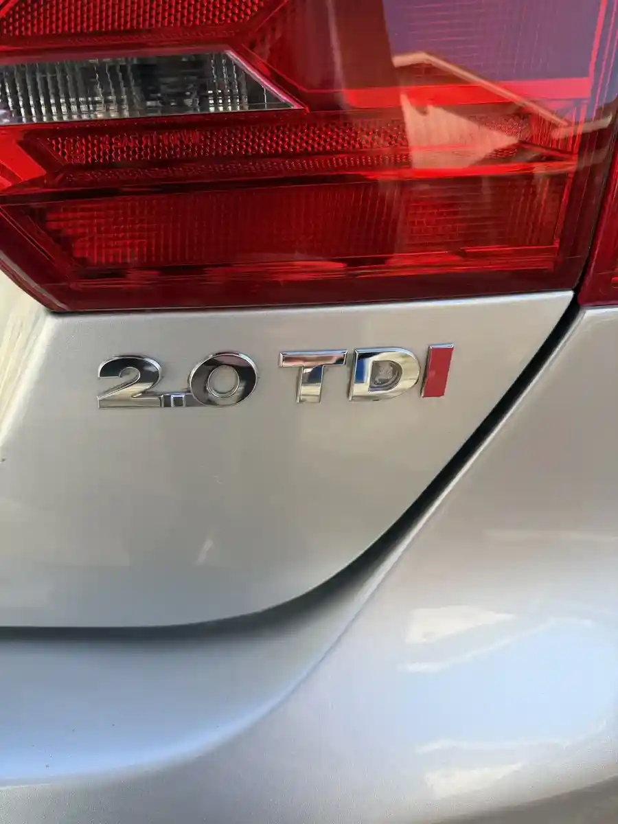 Volkswagen Vento 2.0 2012 - foto 3