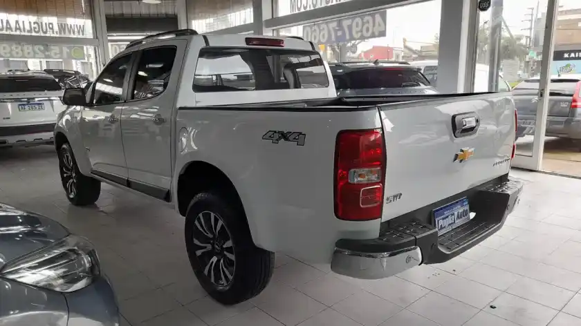 Chevrolet S10 2.8 Cd 4X4 Ltz Tdci 200Cv At 2020 - foto 4