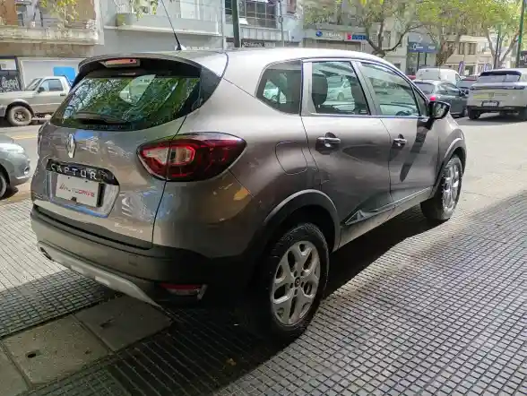 Renault Captur 2.0 Zen 2021 - foto 5