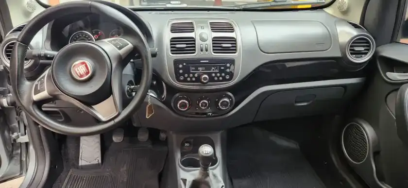 Fiat Palio 1.4 Nuevo Attractive Pack Top 85Cv 2018 - foto 2