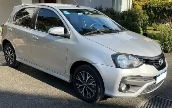 Toyota Etios 1.5 Xls Pack At 2023 - foto 2