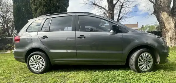 Volkswagen Suran 1.6 Comfortline 2017 - foto 4