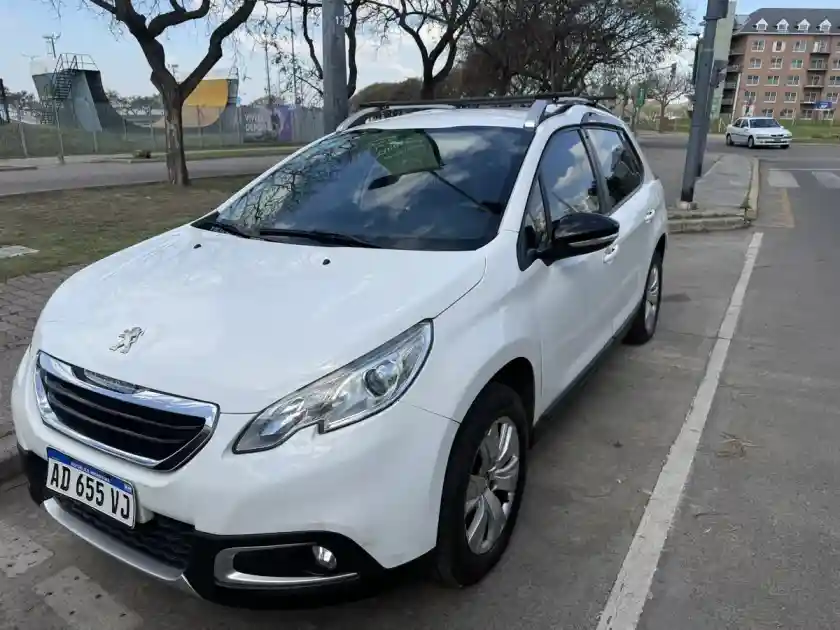 Peugeot 2008 1.6 Allure 2019 - foto 1