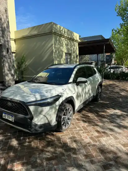 Toyota Corolla Cross 2024 - foto 1
