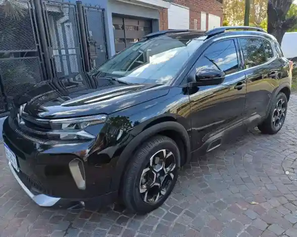 Citroën C5 Aircross 1.6 Thp Eat6 Feel Pack 2024 - foto 1