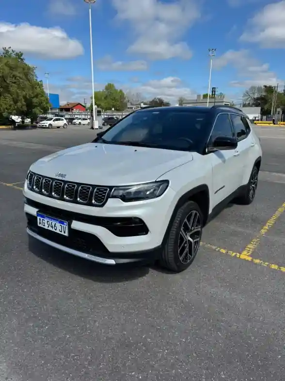 Jeep Compass 1.3 T270 Limited 4X2 At6 2024 - foto 1