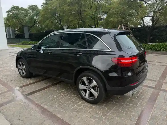 Mercedes-Benz Clase Glc 2.0 Glc250 300 4Matic Atomático 2019 - foto 3