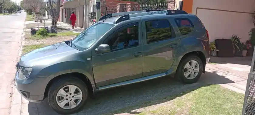 Renault Duster 2.0 Ph2 4X2 Privilege 143Cv 2016 - foto 1