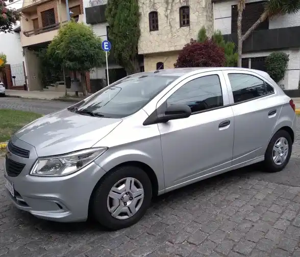 Chevrolet Onix 1.4 Lt 98Cv 2018 - foto 1