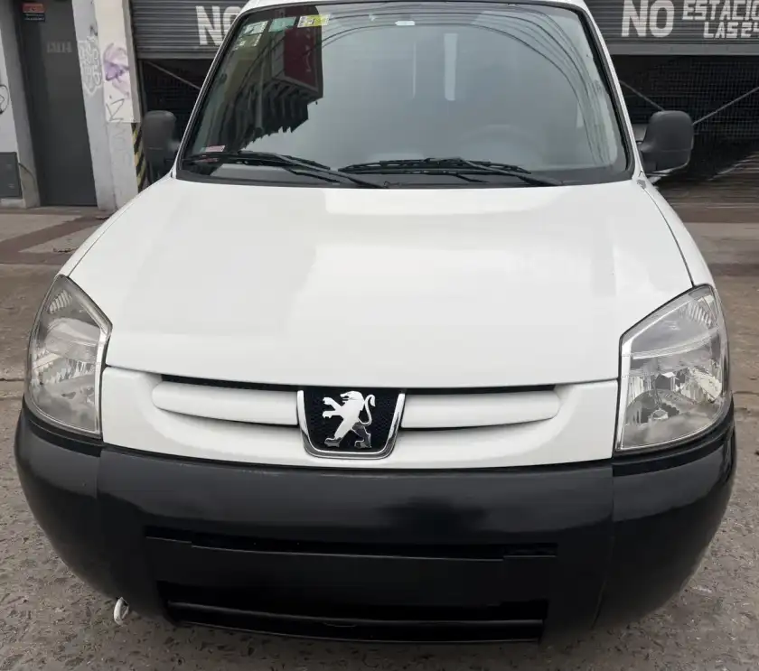 Peugeot Partner 1.6 Furgon Confort 5As 2018 - foto 3
