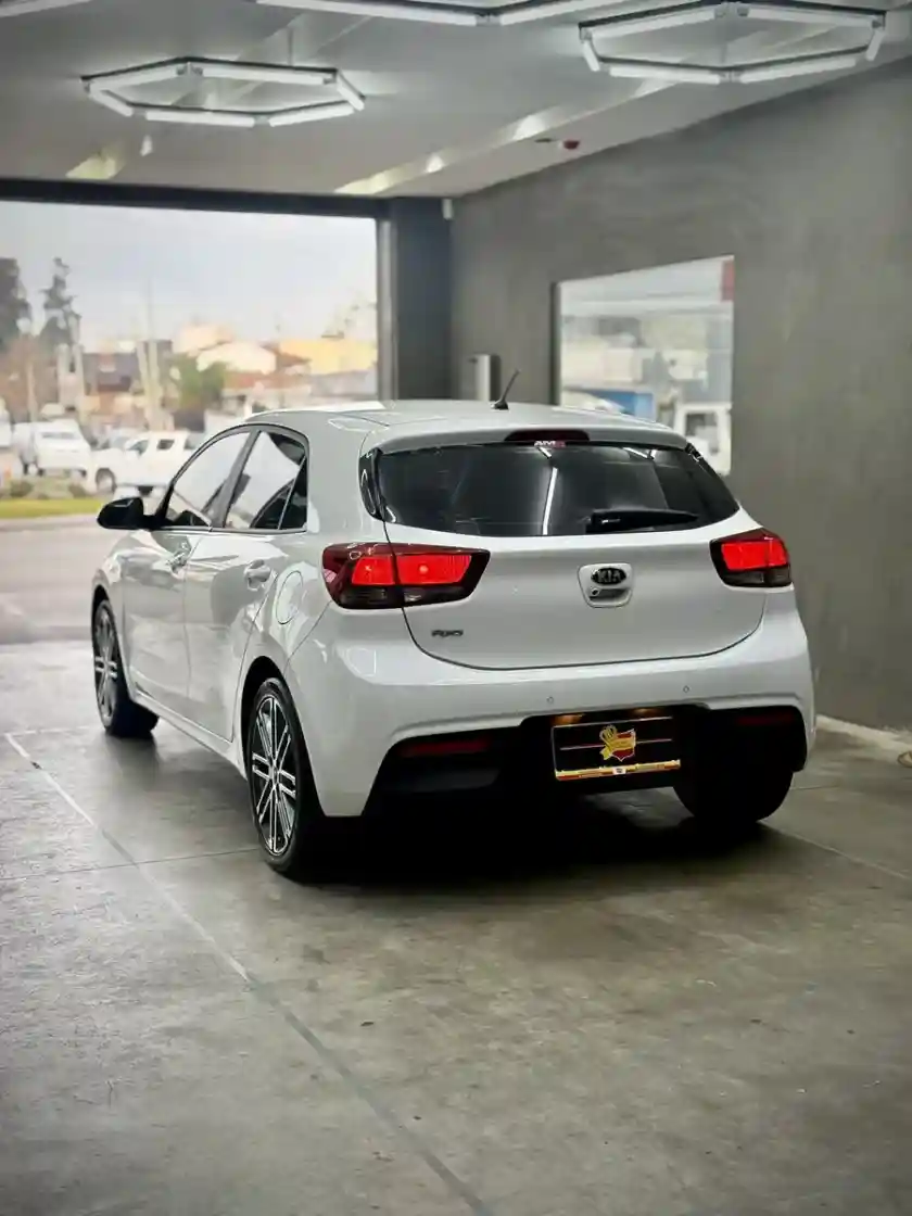 Kia Rio 1.6 Sx 4At 2021 - foto 4