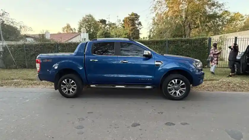 Ford Ranger 3.2 Cd Limited Tdci 200Cv Automática 2023 - foto 4
