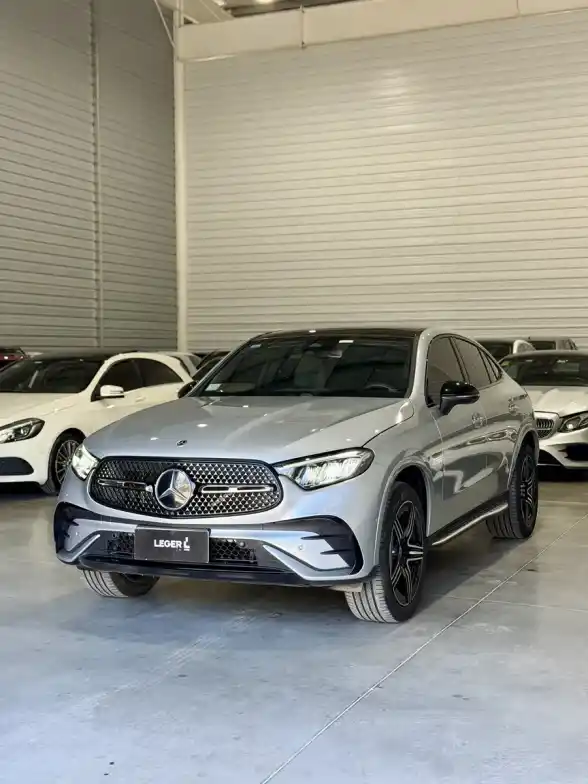 Mercedes-Benz Clase Glc 2.0 Glc300 Amg 4Matic Coupe At 2025 - foto 1