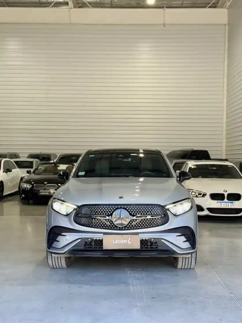 Mercedes-Benz Clase Glc 2.0 Glc300 Amg 4Matic Coupe At 2025 - foto 2