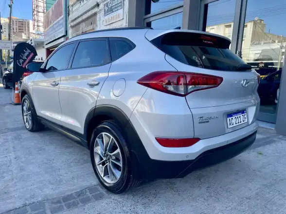 Hyundai Tucson 2.0 C/Techo 2018 - foto 5
