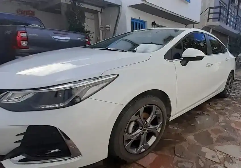 Chevrolet Cruze 1.4 Ltz At Sedan 2023 - foto 1