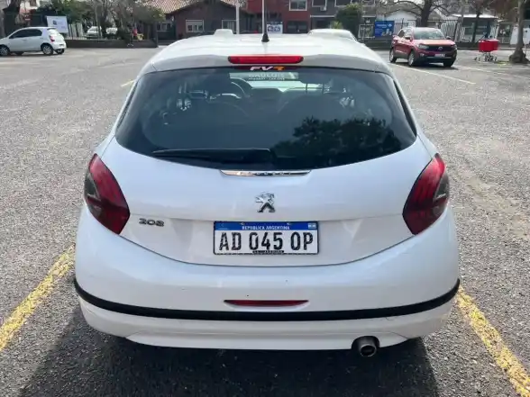 Peugeot 208 1.6 Active 2018 - foto 5