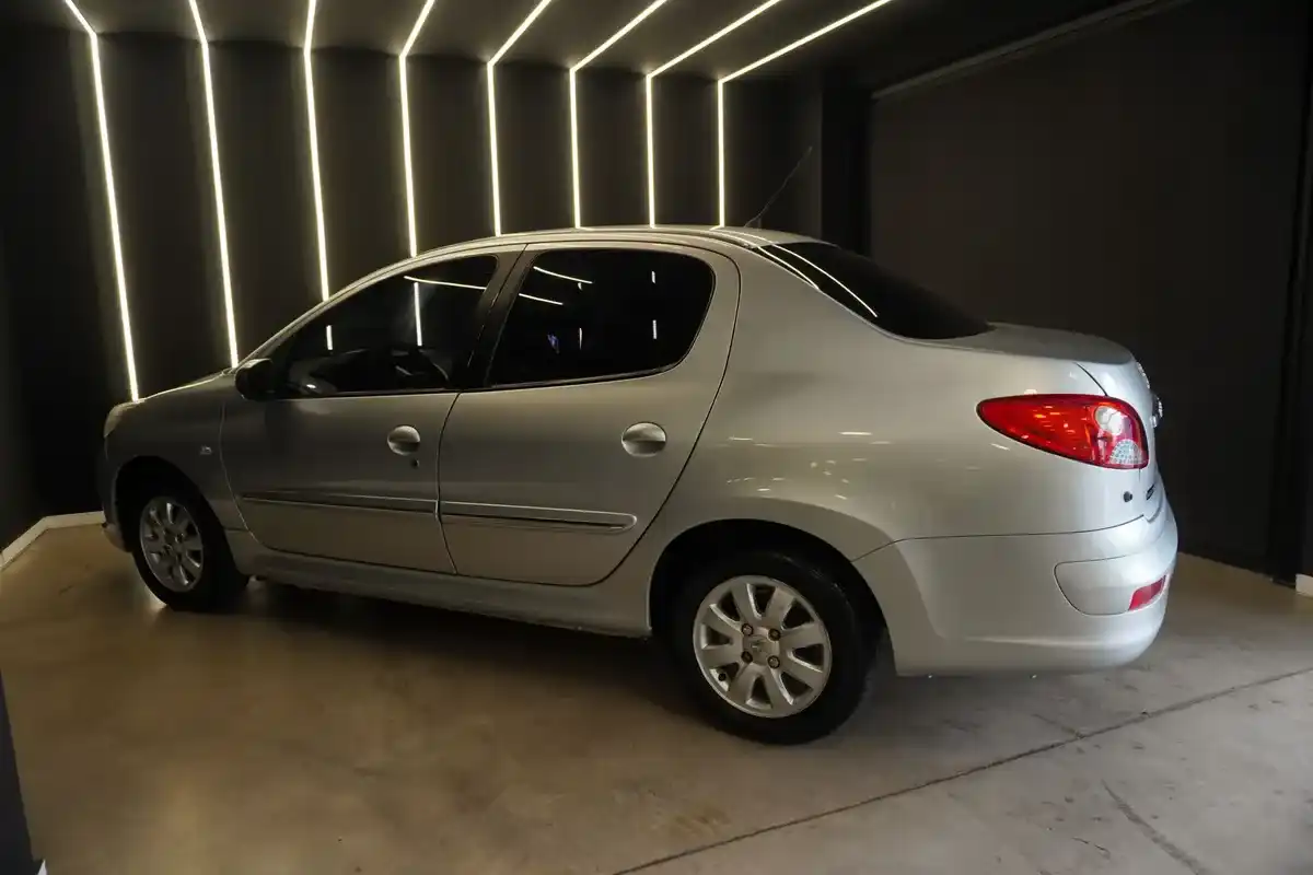 Peugeot 207 1.4 4 P Xs/Allure 2013 - foto 2