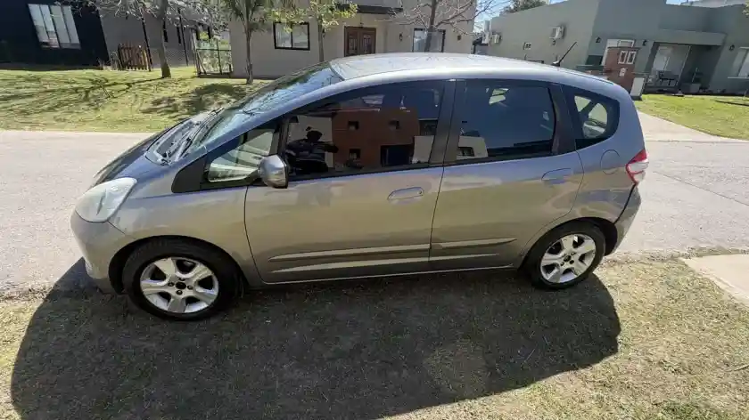 Honda Fit 1.4 Lx-L Mt 100Cv 2009 - foto 1