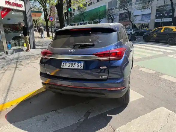 Baic X35 1.5 Luxury At 2022 - foto 4