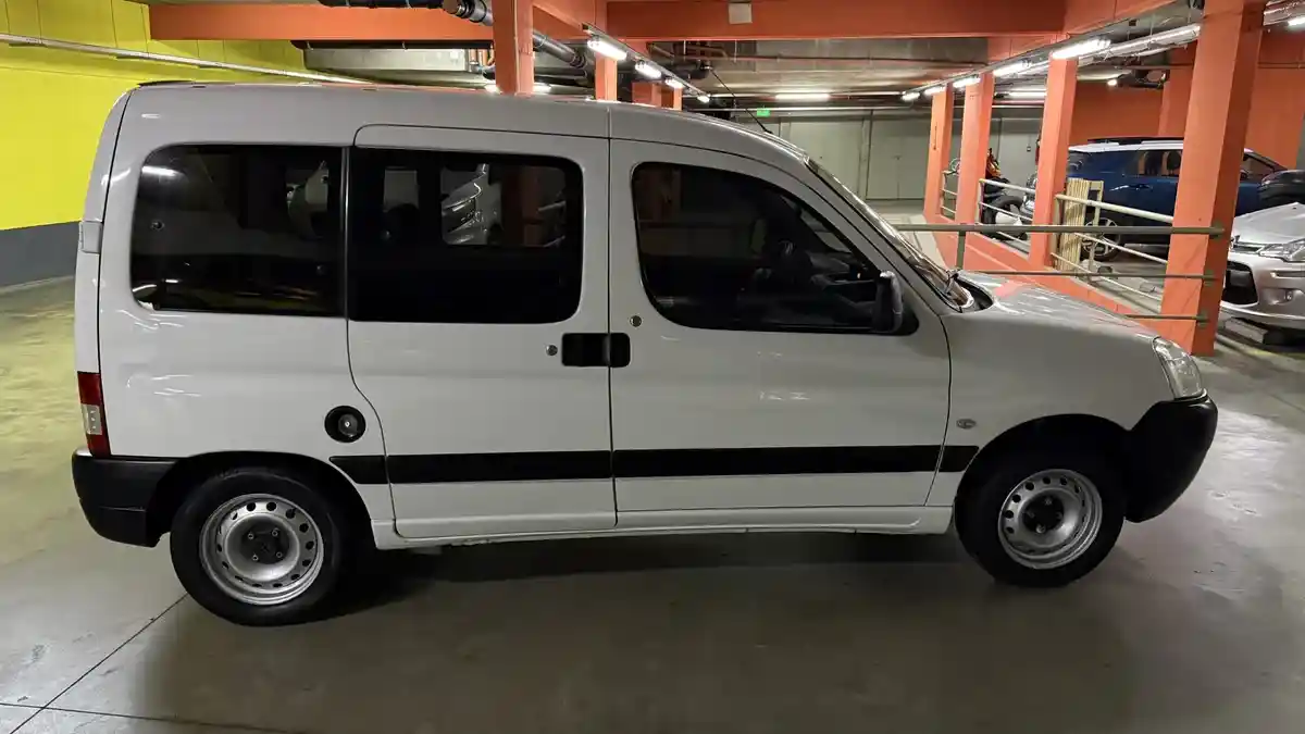 Citroën Berlingo Multispace 1.4 X 75Cv Am53 2012 - foto 3