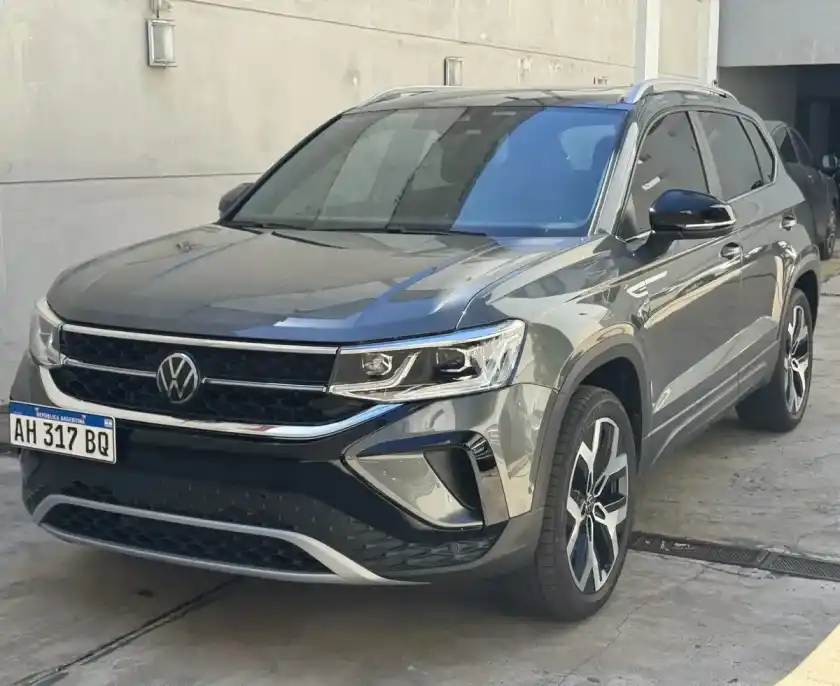 Volkswagen Taos 1.4 250 Tsi Highline Tiptronic 2025 - foto 1