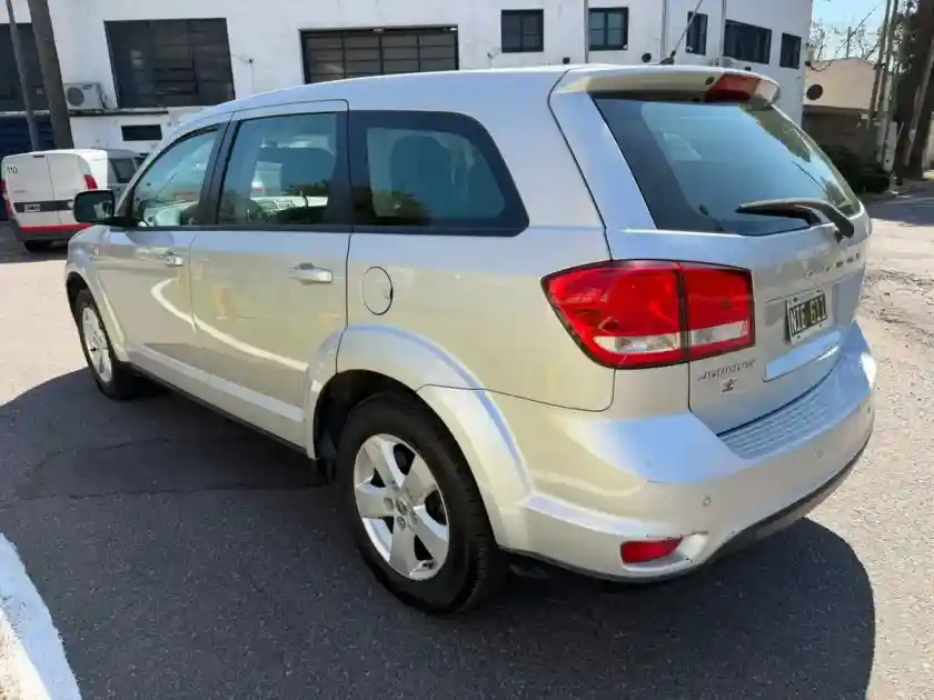 Dodge Journey 2.4 Se 170Cv Atx 2013 - foto 2