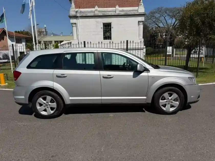 Dodge Journey 2.4 Se 170Cv Atx 2013 - foto 4