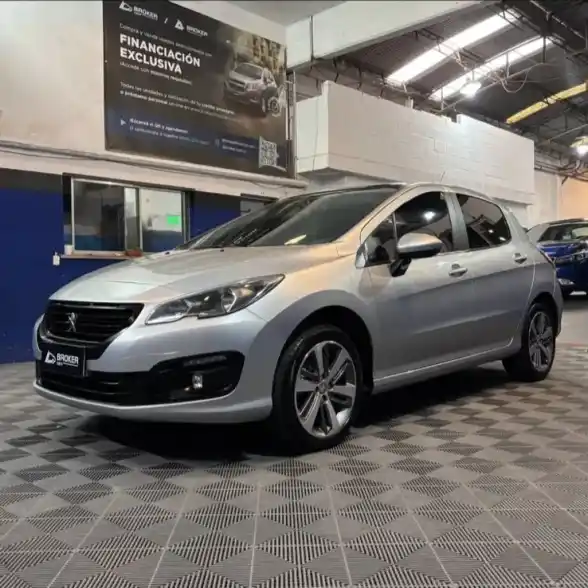 Peugeot 308 1.6 Feline Hdi 115Cv 2020 - foto 1