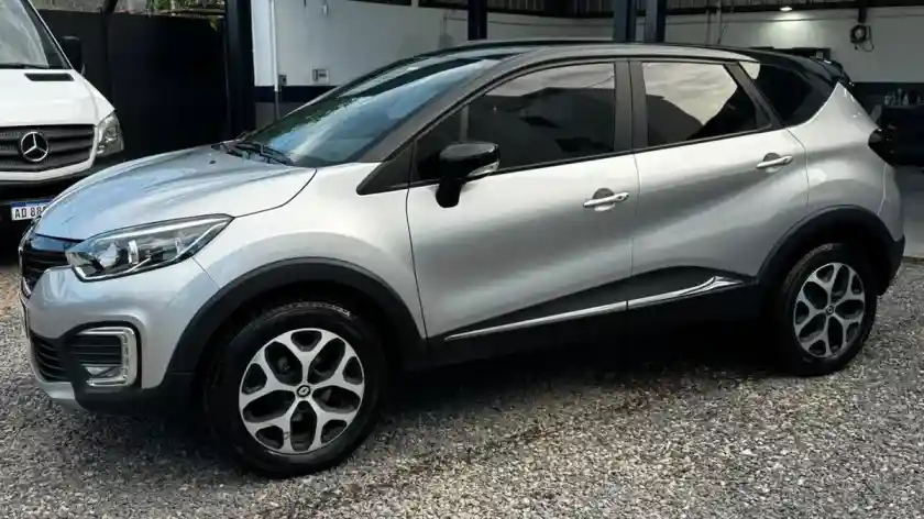 Renault Captur 1.6 Intens Cvt 2021 - foto 2