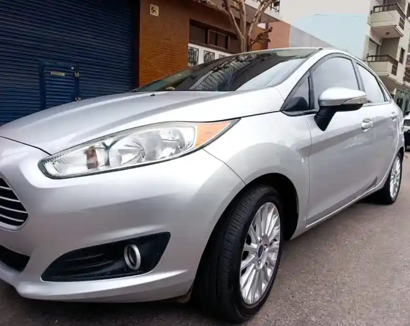 Ford Fiesta Kinetic Se Plus 2017 - foto 1