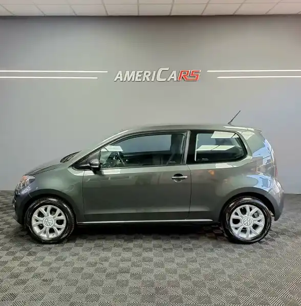 Volkswagen Up! 1.0 High Up! 75Cv 3 P 2014 - foto 2