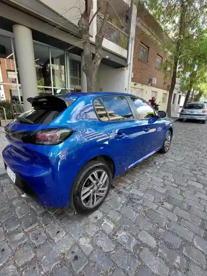 Peugeot 208 1.6 Feline Tiptronic 2024 - foto 4
