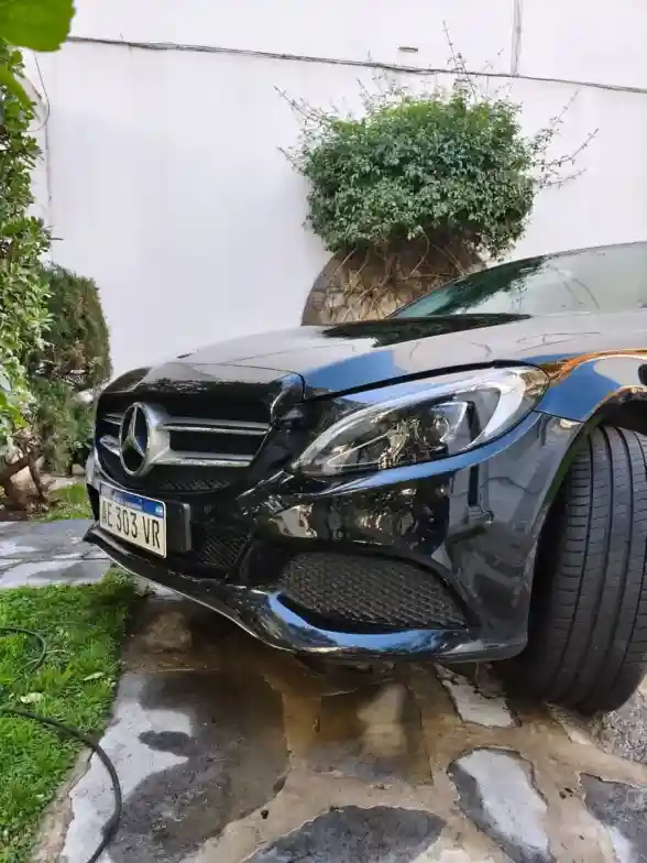 Mercedes-Benz Clase C 2.0 C200 Avantgarde Fl At 204Cv 2020 - foto 2