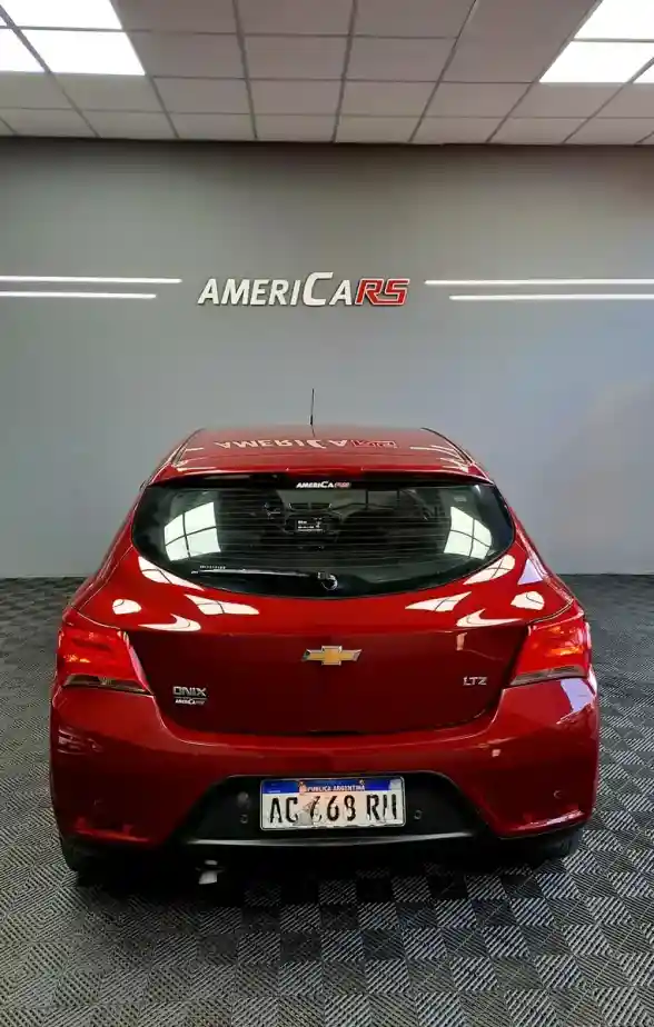 Chevrolet Onix 1.4 Ltz 98Cv 2018 - foto 5