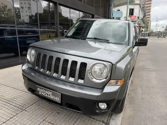 Jeep Patriot 2.4 Sport 4X4 170Cv Atx 2013 - foto 4