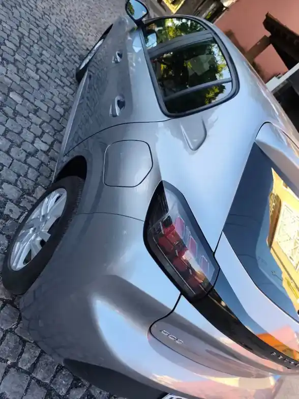 Peugeot 208 1.6 Active Tiptronic 2022 - foto 5
