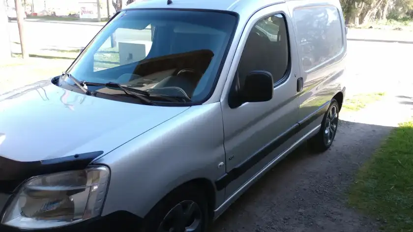Peugeot Partner 1.4 Furgon Confort 2014 - foto 3