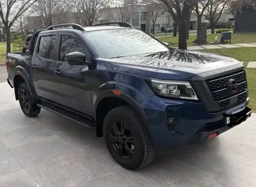 Nissan Frontier 2.3Bt Pro4X 4X4 At L22 2025 - foto 1