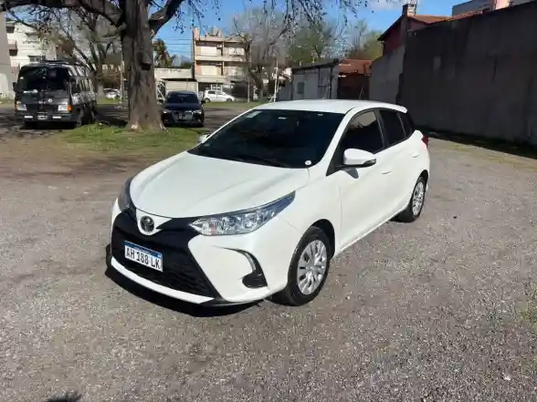Toyota Yaris 1.5 107Cv Xs Cvt 2025 - foto 1