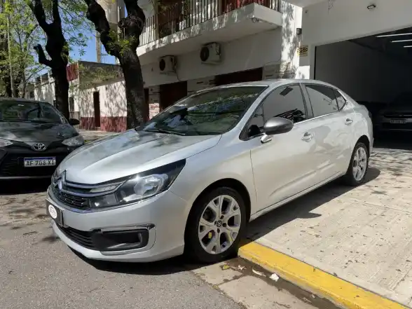 Citroën C4 Lounge 1.6 Hdi 115 Feel Pack 2018 - foto 1