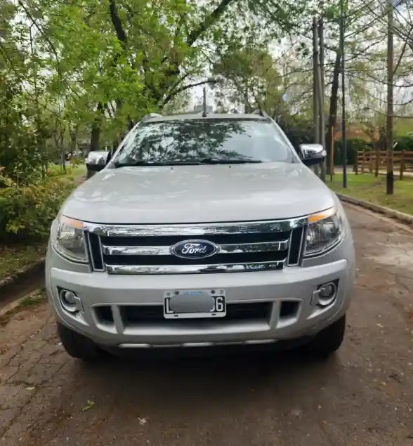 Ford Ranger 3.2 Cd 4X4 Limited Tdci 200Cv 2012 - foto 2