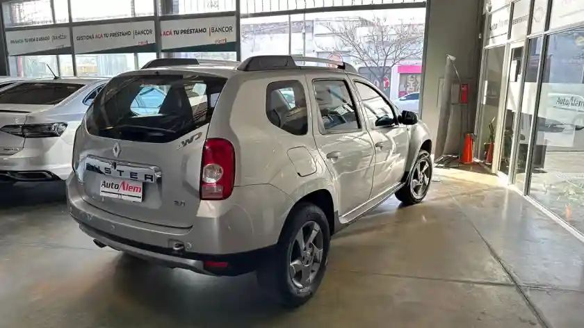 Renault Duster 2.0 4X4 Luxe Nav 138Cv 2013 - foto 3