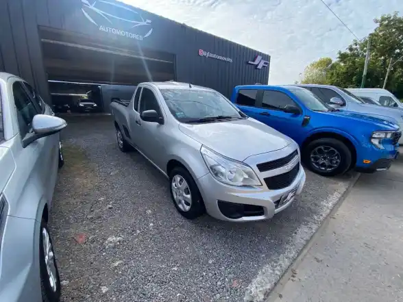 Chevrolet Montana 1.8 Ls Aa+Dir 2019 - foto 2