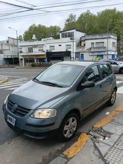 Volkswagen Fox 1.6 Mt Comfortline 2009 - foto 1