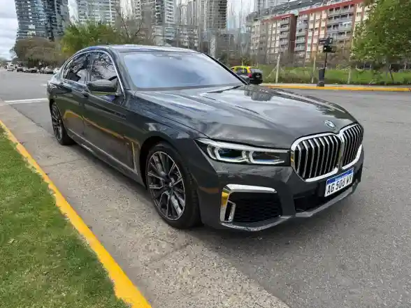 Bmw Serie 7 4.4 750I Pure Excelence 2021 - foto 1