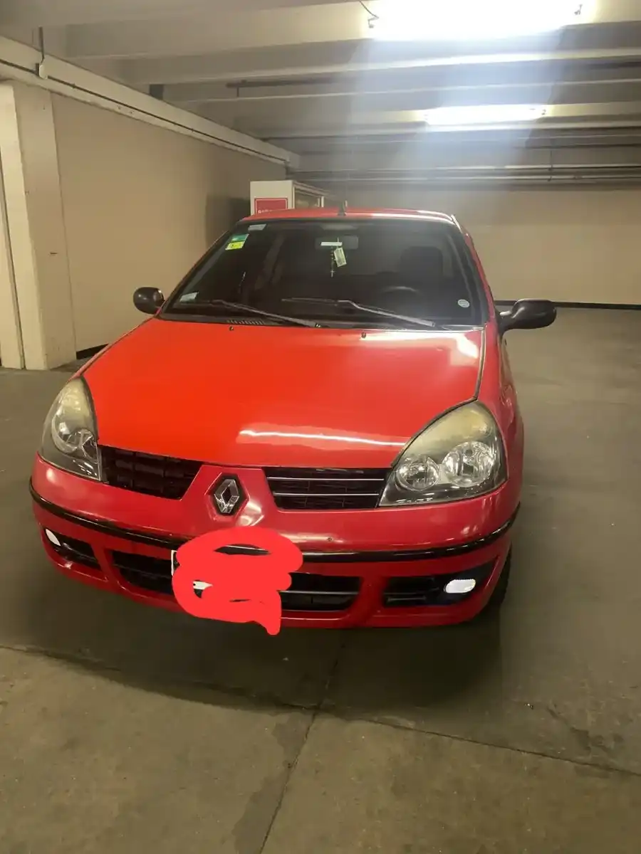 Renault Clio 1.2 Pack Plus 5 P 2010 - foto 1