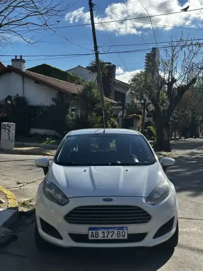 Ford Fiesta Kinetic 1.6 S 2017 - foto 2