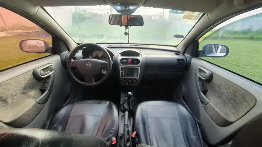 Chevrolet Corsa 1.8 Gls 5P 2004 - foto 3