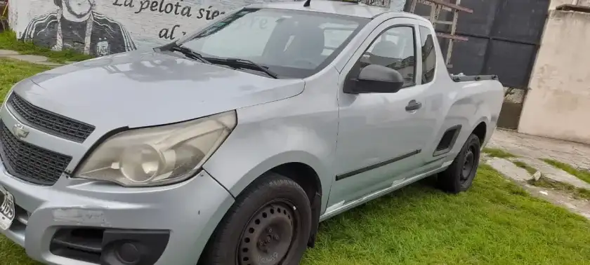 Chevrolet Montana 1.8 Ls Aa+Dir 2012 - foto 1